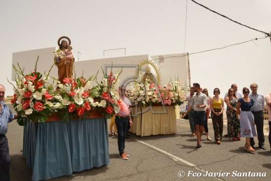 La Breña procesiona a sus patronos con la polémica de la gala Drag Queen aún latente (Foto Francisco Javier Santana)
